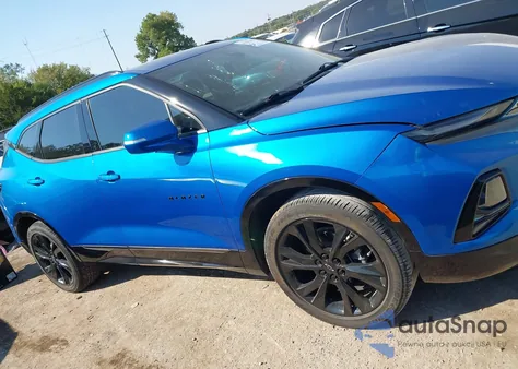 2021 Chevrolet Blazer Fwd Rs z USA, uszkodzony, nr VIN 3GNKBERS0MS502257